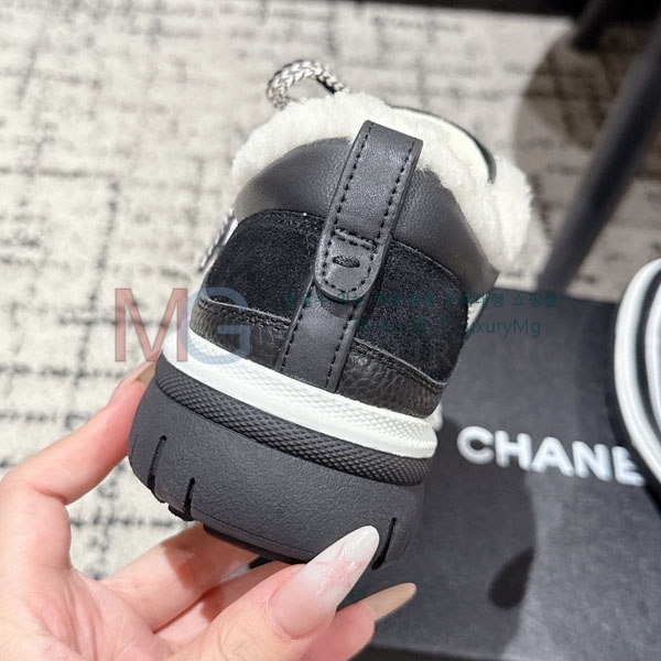 ���� ��* ĳ�־� ����Ŀ�� AT555032