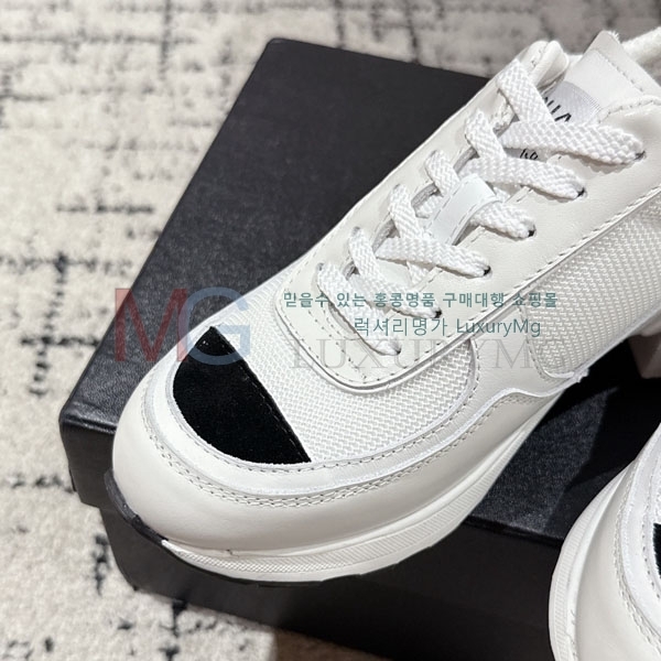 ���� ��* ĳ�־� ����Ŀ�� AT555033-5