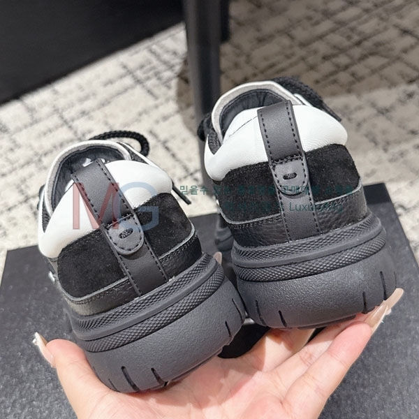 ���� ��* ĳ�־� ����Ŀ�� AT555035-1