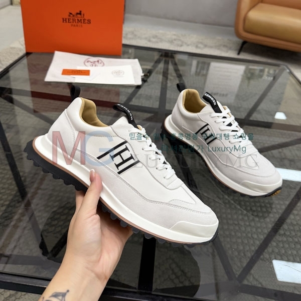 ���� �����޽� ����Ŀ�� HE0669021-4