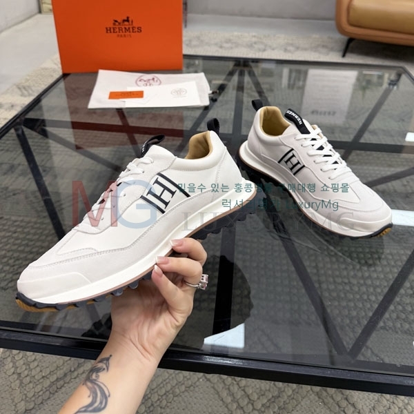 ���� �����޽� ����Ŀ�� HE0669021-4