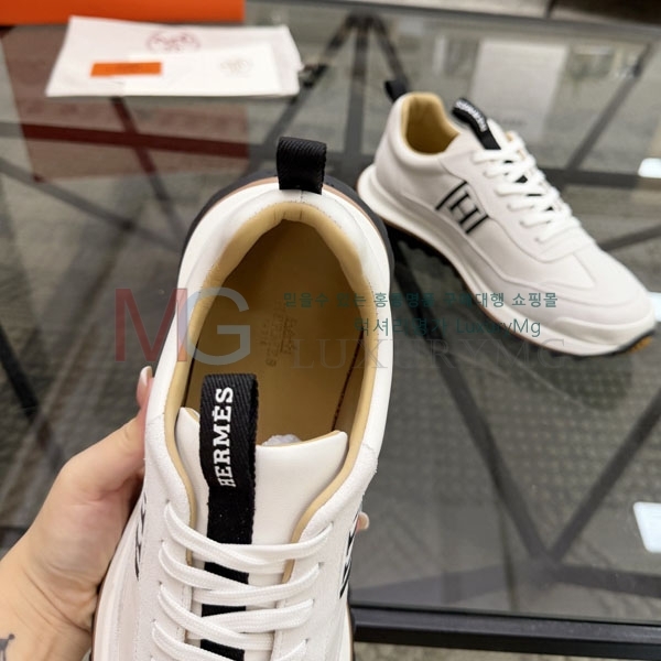 ���� �����޽� ����Ŀ�� HE0669021-4