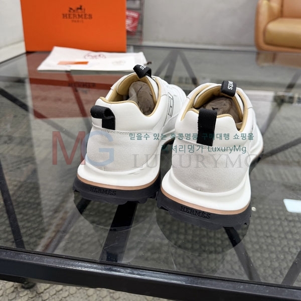 ���� �����޽� ����Ŀ�� HE0669021-4