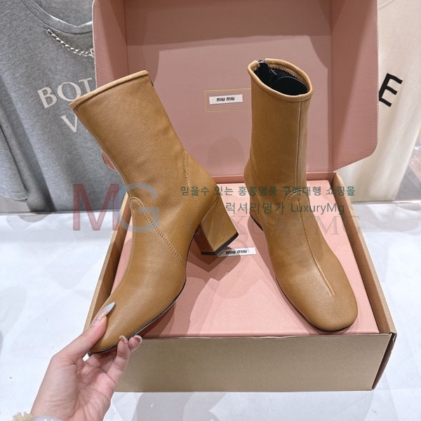  ̿̿ Ŭ  MIU660326-1