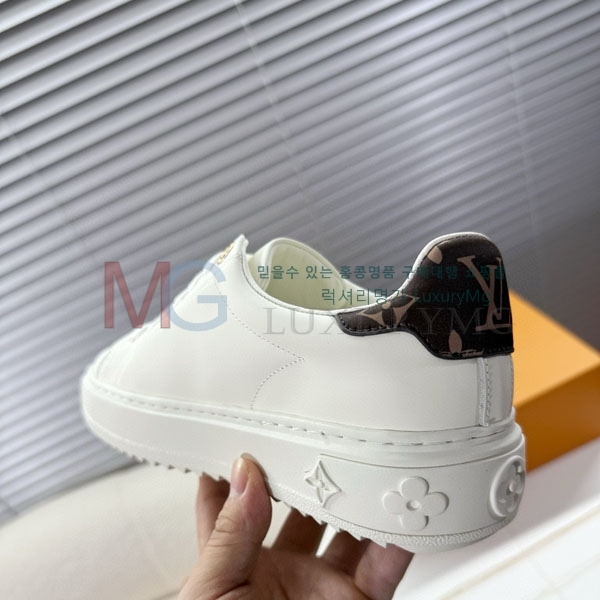 ���� ���̺��� ����Ŀ��  LV3600241-2