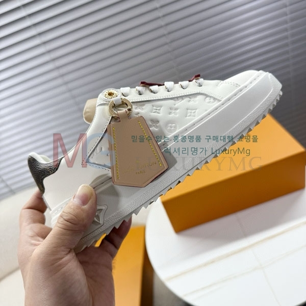 ���� ���̺��� ����Ŀ��  LV3600241-4