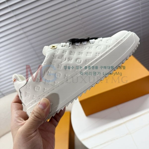 ���� ���̺��� ����Ŀ��  LV3600241-5