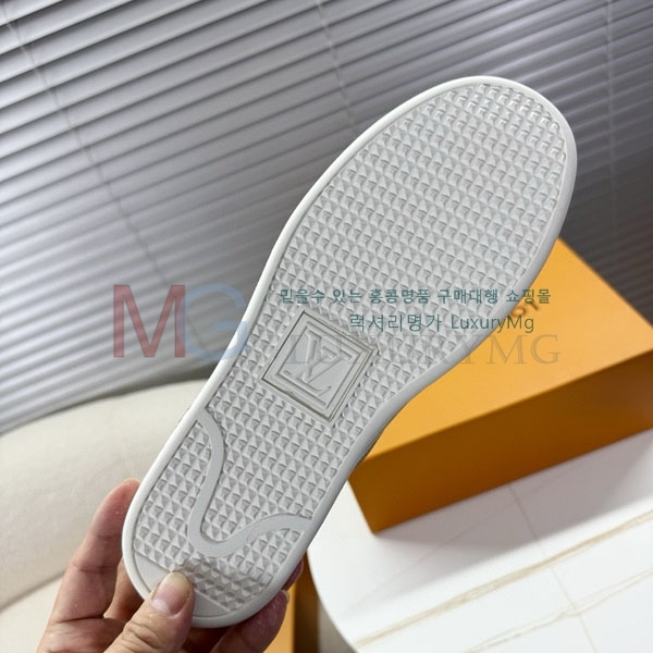 ���� ���̺��� ����Ŀ��  LV3600241-11