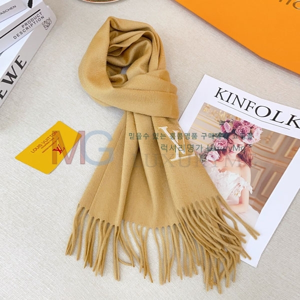 ̺ ÷/ī L82817369-2