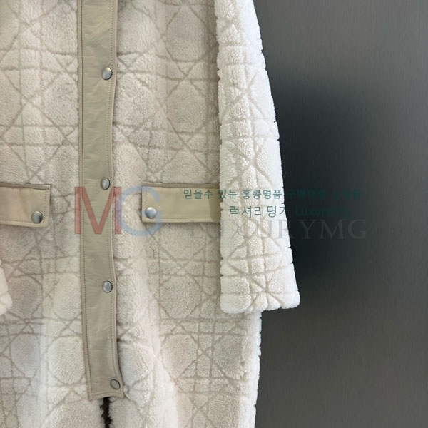   þ   Ʈ DO8234065-3