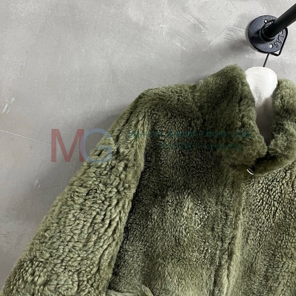  η**  þ   LP31055-18