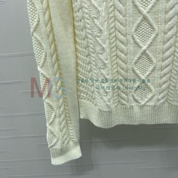 ���� ��* ������ CH231305-19