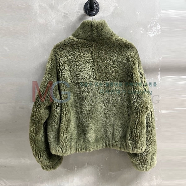  η**  þ   LP31055-18