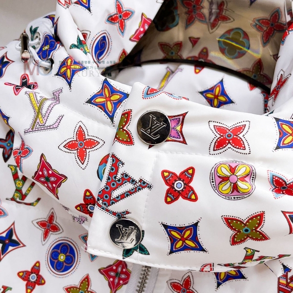 ���� ���̺��� �ٿ� �е� LV342701