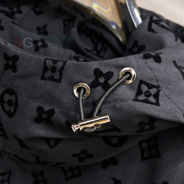 ���� ���̺��� �ٿ� �е� LV342702