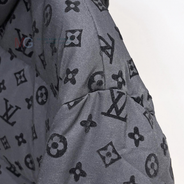 ���� ���̺��� �ٿ� �е� LV342702