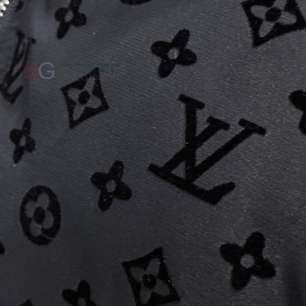 ���� ���̺��� �ٿ� �е� LV342702