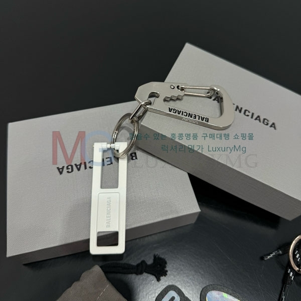  ߷þư ŰȦ BA23017-4