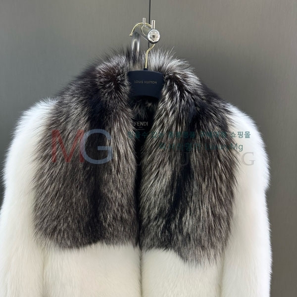   þ   FEND223424-2