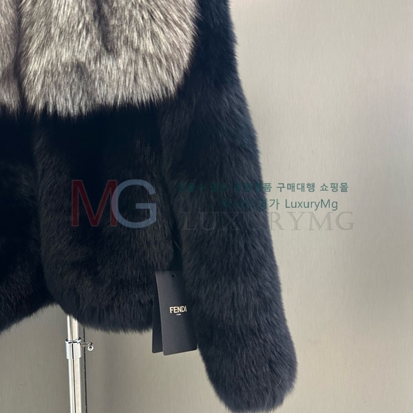   þ   FEND223424-3