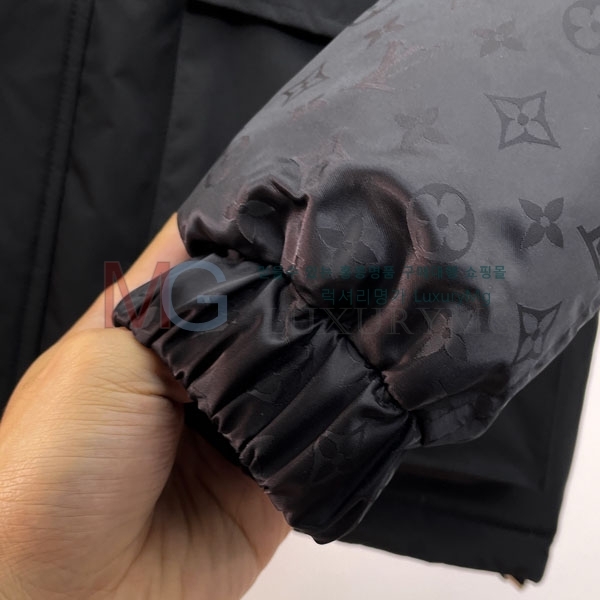 ���� ���̺��� �ٿ� �е� LV342705