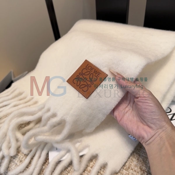 ο ÷/ī LE1110272-2