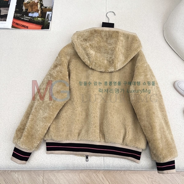  η**  þ   LP23345054-14