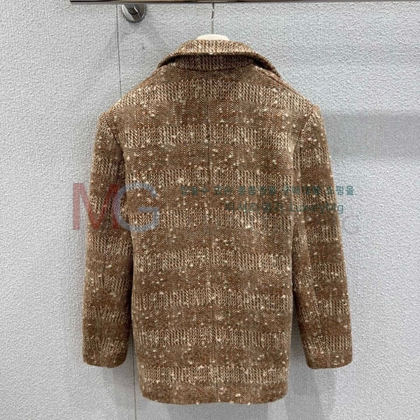  η**  Ŷ LP23243033-3