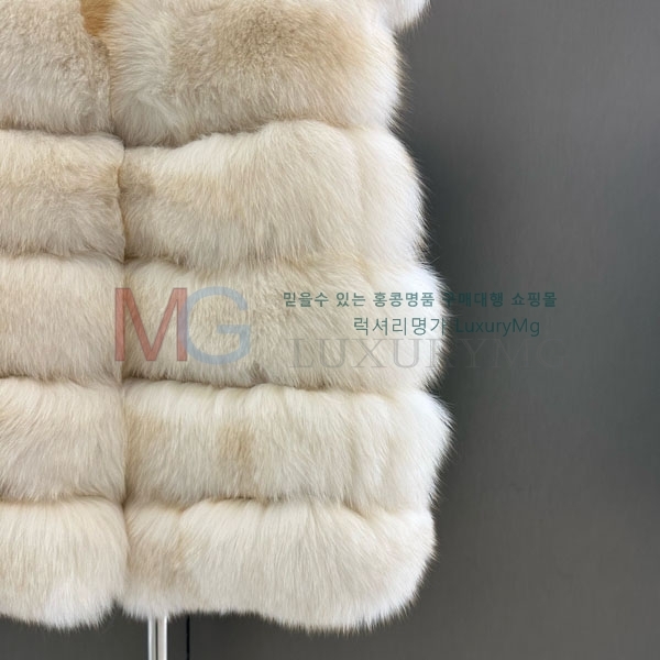   þ    DO8282306-11