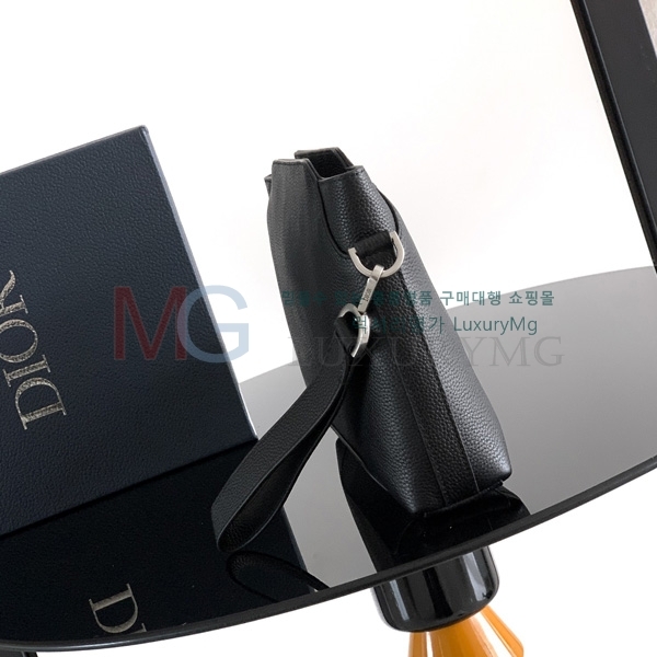  븣 A5 Ʈ̾ޱ Ŭġ Ŀġ 2LLCA606-1