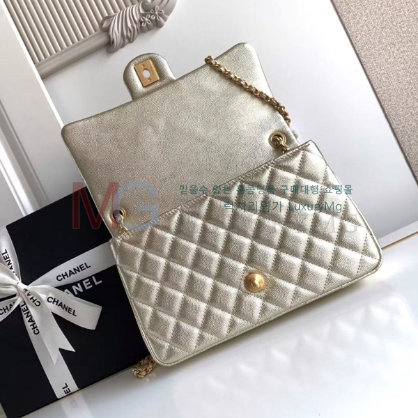 ��* Ŭ���� �̵� �÷��� AS5756-1