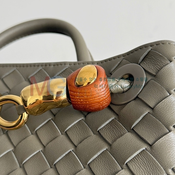 ���װ�����Ÿ ���� �ȵ�Ƹ� ž �ڵ�� 743568-314