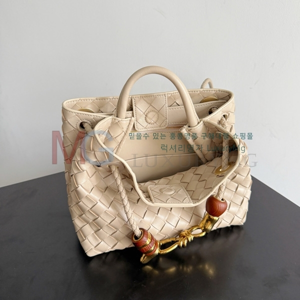 ���װ�����Ÿ ���� �ȵ�Ƹ� ž �ڵ�� 743568-320