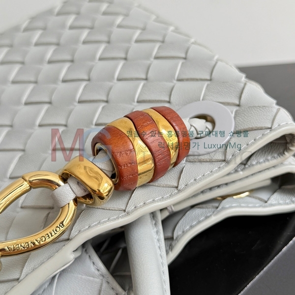 ���װ�����Ÿ ���� �ȵ�Ƹ� ž �ڵ�� 743568-324