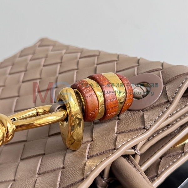 ���װ�����Ÿ ���� �ȵ�Ƹ� ž �ڵ�� 743568-327