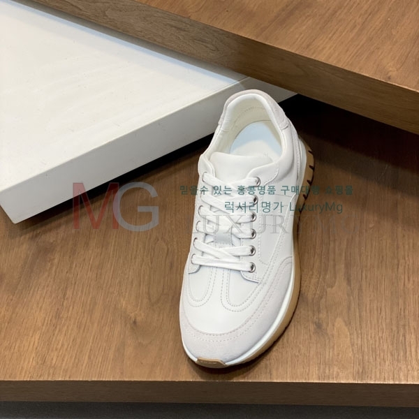 ���� �����޽� ����Ŀ�� 3HE700032