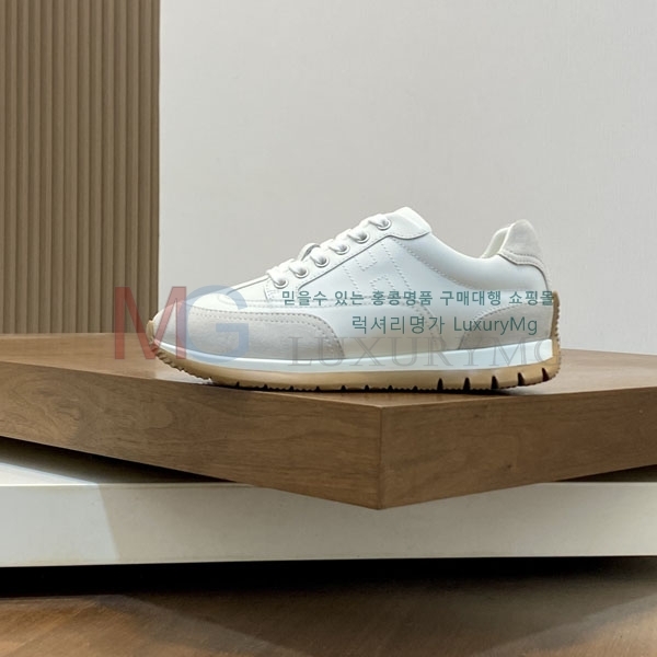 ���� �����޽� ����Ŀ�� 3HE700032