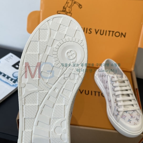 ���� ���̺��� Lagoon ����Ŀ�� LV7800642-5