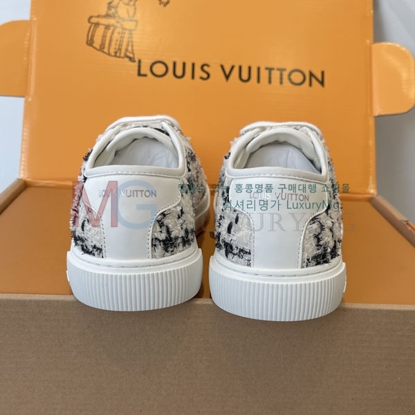 ���� ���̺��� Lagoon ����Ŀ�� LV7800642-4