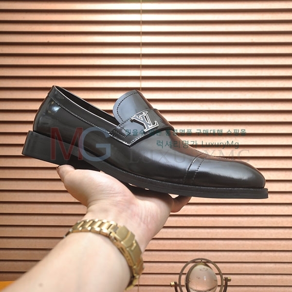 ���� ���̺��� ���� 1LV344802-3