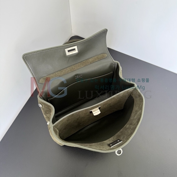 �߷��þư� �ε��� �ڵ�� �̴� 795456-1