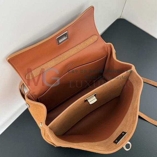 �߷��þư� �ε��� �ڵ�� �̴� 795456-2