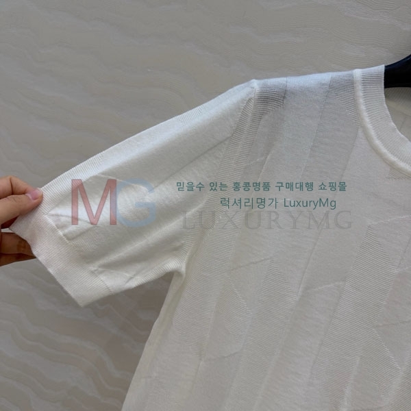 ���� �����޽� ���� Ƽ���� HE632683-7