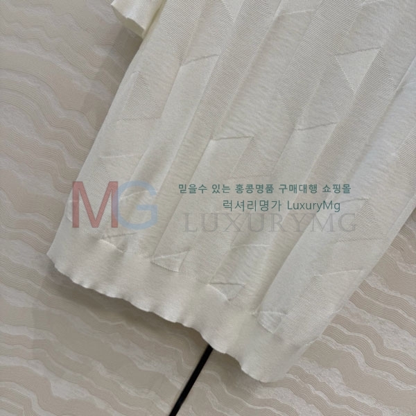 ���� �����޽� ���� Ƽ���� HE632683-7