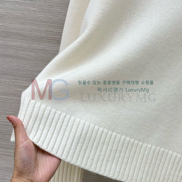 ���� �η�**�� ������ LP325677-3