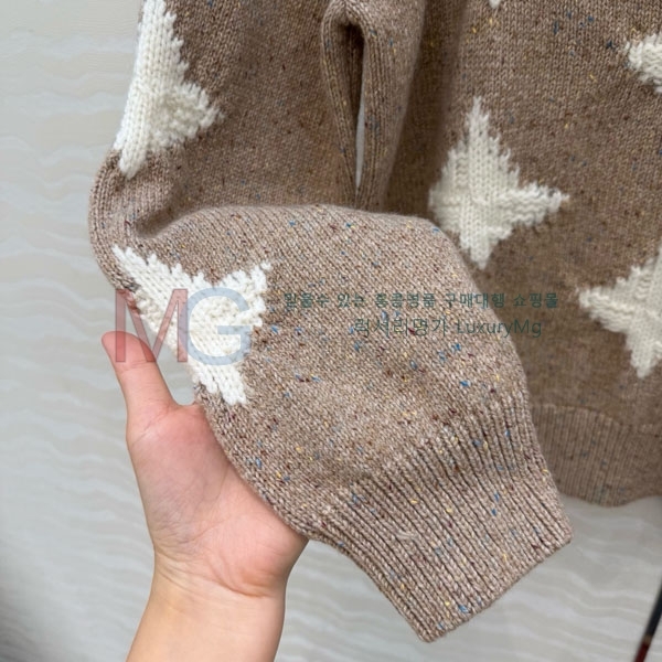 ���� �η�**�� ������ LP325677-12