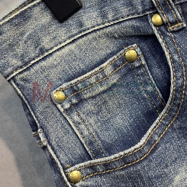 ���� ���̺��� û���� LV326746