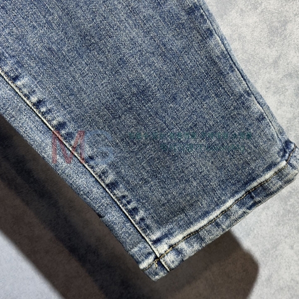 ���� ���̺��� û���� LV326746