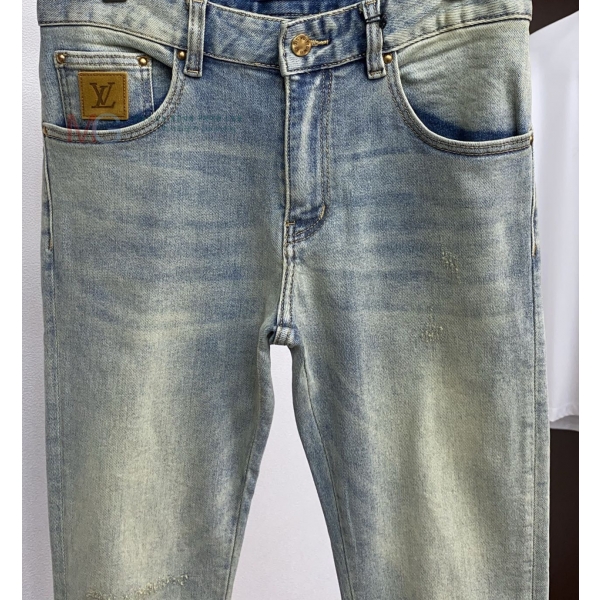 ���� ���̺��� û���� LV326747