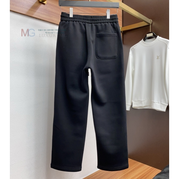 ���� ���ڷ� ��ġ�ڸ� ���� BC287692-1